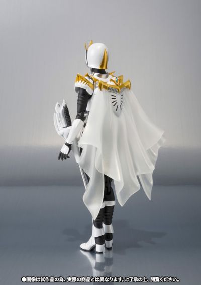 S.H.Figuarts 剧场版 假面骑士龙骑 终章 假面骑士白羽