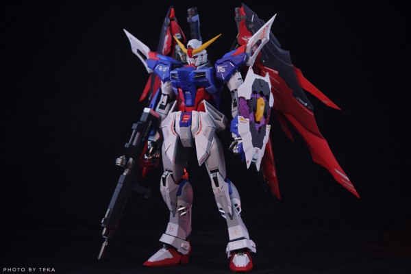 METAL BUILD 机动战士高达SEED DESTINY ZGMF-X42S 命运高达 SOUL RED Ver.