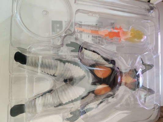 S.H.Figuarts  芝顿 一兆度火球版