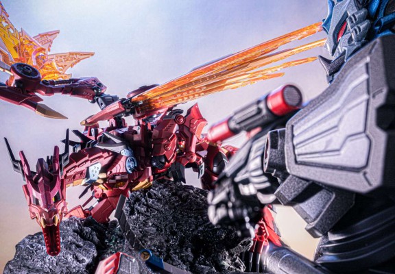 THE合体  SSSS.电光机王 合体龙人 DX戴纳泽昂