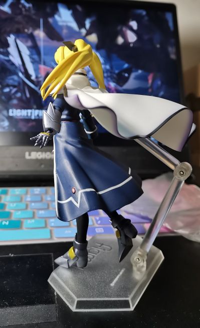 figma#009 魔法少女奈叶StrikerS 菲特·泰斯塔罗沙 战斗夹克