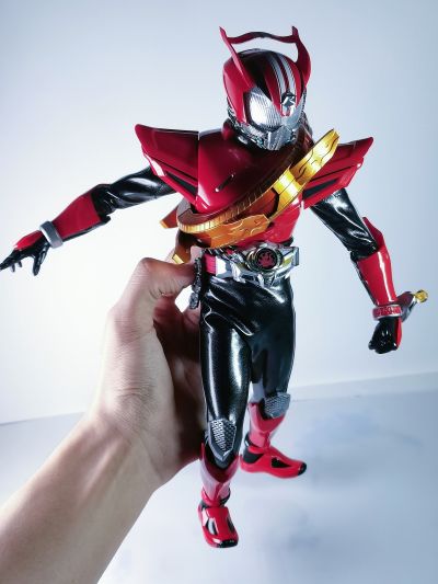 RAH 编号710  假面骑士驰骑 飙速型