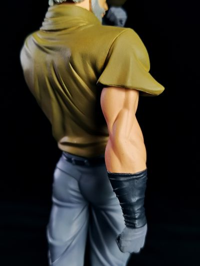 DX手办 JoJo的奇妙冒险&スターダストクルセイダース 乔瑟夫・乔斯达 