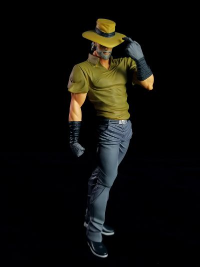 DX手办 JoJo的奇妙冒险&スターダストクルセイダース 乔瑟夫・乔斯达 