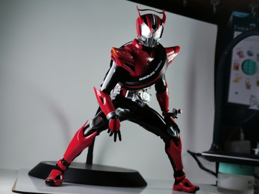 RAH 编号710  假面骑士驰骑 飙速型