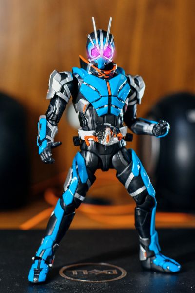 S.H.Figuarts 创骑 新世界 假面骑士克罗兹 假面骑士克罗兹 埃伯尔形态