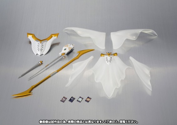 S.H.Figuarts 剧场版 假面骑士龙骑 终章 假面骑士白羽