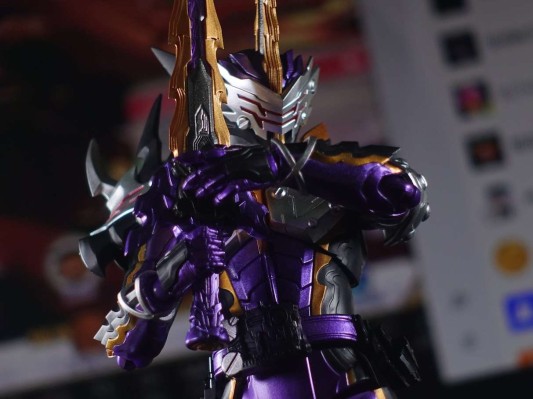 S.H.Figuarts    假面骑士王剑  邪恶之龙