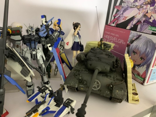 RG 1/144 GAT-X105强袭高达 装甲未启动样式