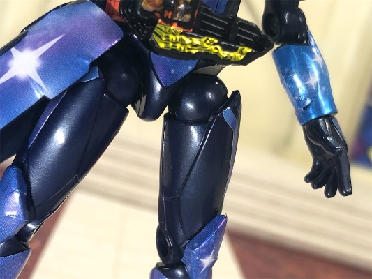 装动 假面骑圣刃 第九册