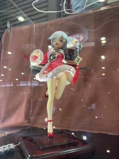 战舰少女R 平海 欢度佳节 ver.& 宁海 喜迎新春 ver.