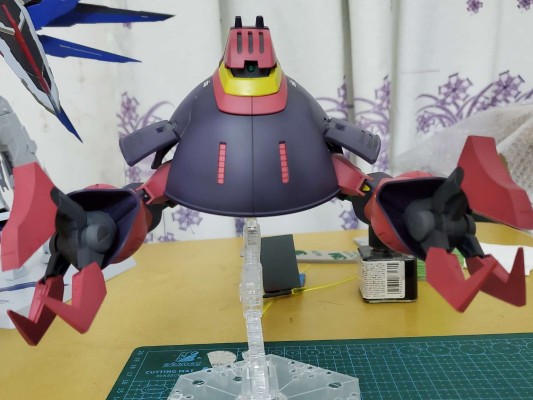 HGUC 机动战士高达Z NRX-055-2 猎犬2号机