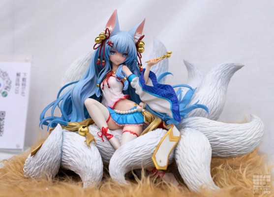 游戏少女  Game girl