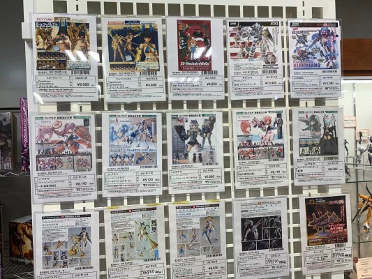 Dark Advent系列  Undeaddress 伊西斯 DX版