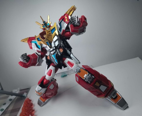 ULTRA-ACT 雷电古立特