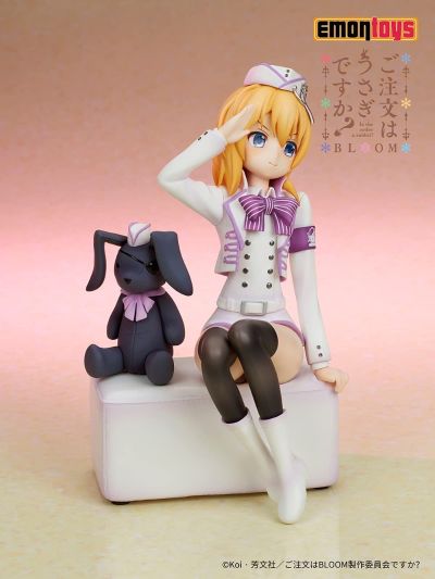 请问您今天要来点兔子吗？BLOOM 保登心爱 制服