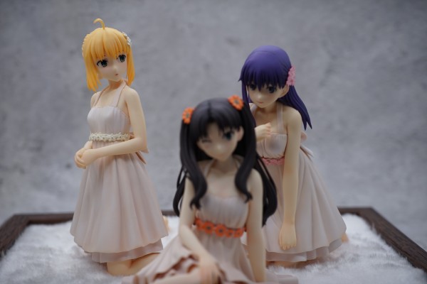 DreamTech Fate/stay night [UBW] 间桐樱&SABER&远坂凛 连衣裙style 套装