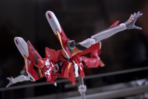 ROBOT魂 ＜SIDE EVA＞ 新世纪福音战士新剧场版 EVA2号机 + S型装备-新剧场版-