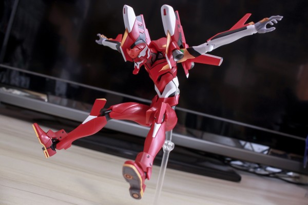 ROBOT魂 ＜SIDE EVA＞ 新世纪福音战士新剧场版 EVA2号机 + S型装备-新剧场版-