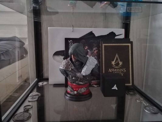 刺客 クリードII PlayArts改 艾吉欧・奥迪托雷