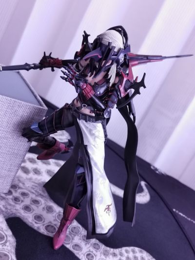 PlayArts改 最终幻想XV 阿拉尼亚·海温德