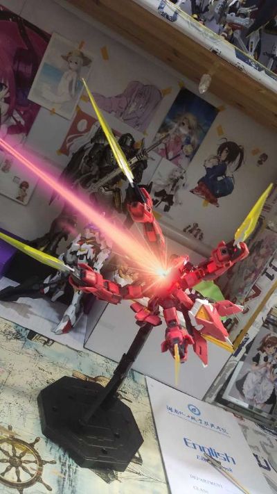 MG 1/100 神盾高达