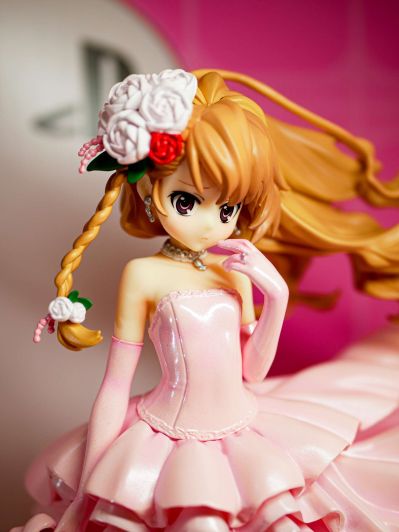 CAworks 龙与虎 逢坂大河 粉色婚纱礼服(WF限定)