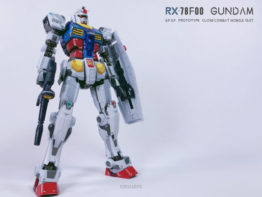 超合金×横滨高达工厂  RX-78F00 高达