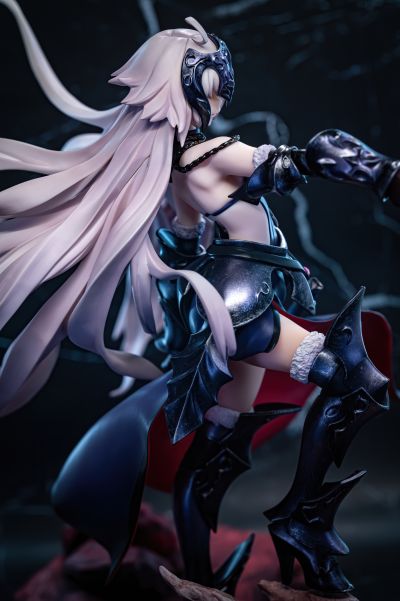 命运-冠位指定 复仇者-贞德[Alter] 身缠昏暗烈焰的龙之魔女