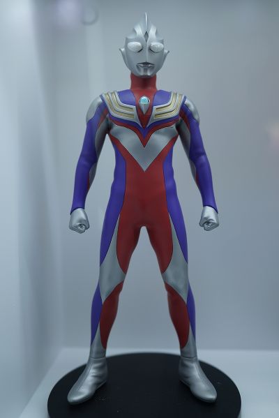 经典角色 戴拿奥特曼 戴拿奥特曼 闪亮型