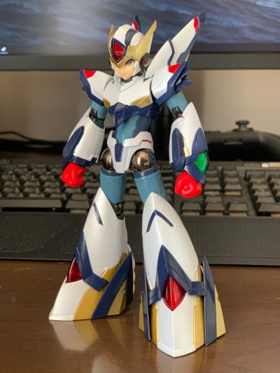 RIOBOT 洛克人X 洛克人艾克斯 猎鹰装甲Ver. EIICHI SHIMIZU