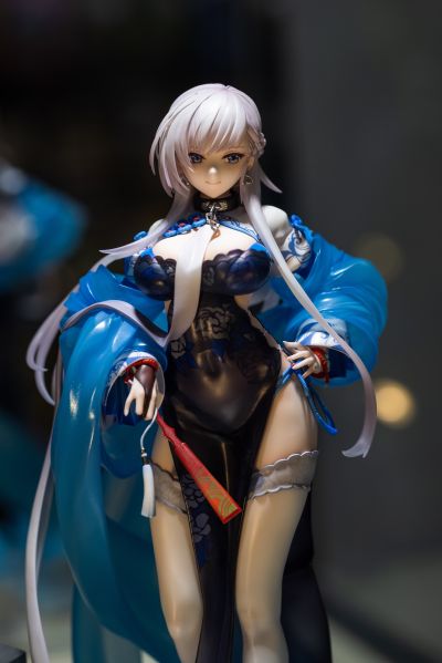 碧蓝航线 贝尔法斯特 彩云的蔷薇