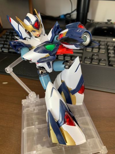 RIOBOT 洛克人X 洛克人艾克斯 猎鹰装甲Ver. EIICHI SHIMIZU