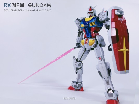 超合金×横滨高达工厂  RX-78F00 高达