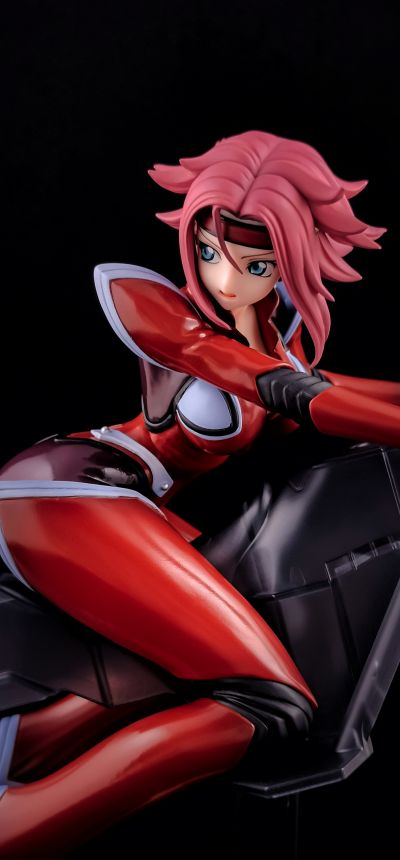 G.E.M. CODE GEASS 叛逆的鲁鲁修 R2 红月卡莲