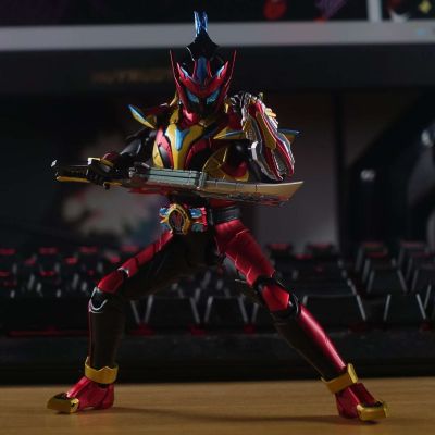 铠甲勇士形刻系列第一作    马帅