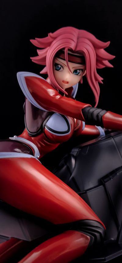 G.E.M. CODE GEASS 叛逆的鲁鲁修 R2 红月卡莲