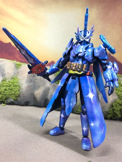 装动 假面骑圣刃 第九册