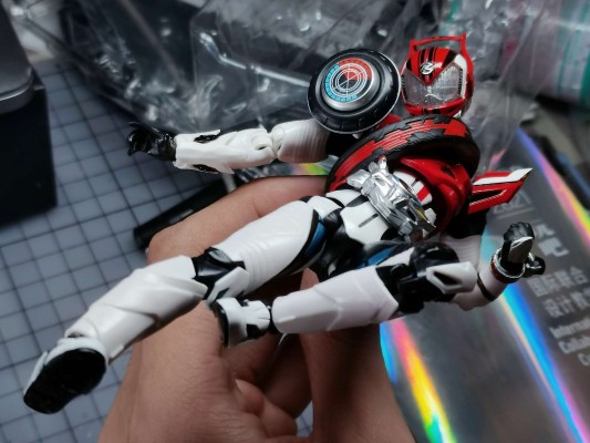 S.H.Figuarts 假面骑士驰骑  假面骑士驰骑 白热型