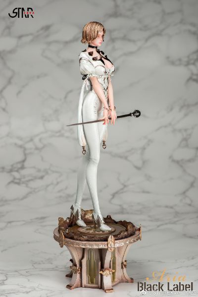 Black Label 阿蕊娅