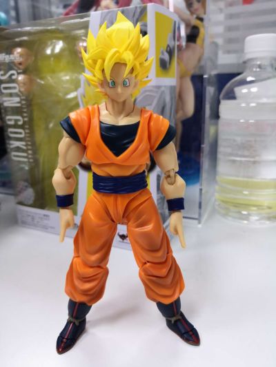 S.H.Figuarts  全力超级赛亚人 孙悟空