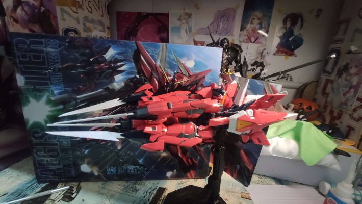 MG 1/100 神盾高达