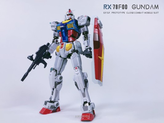 超合金×横滨高达工厂  RX-78F00 高达