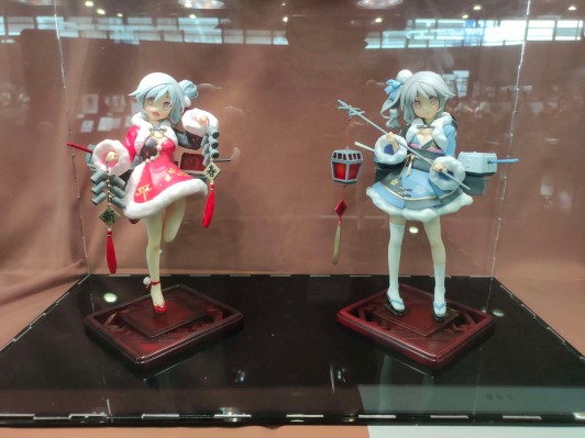 战舰少女R 平海 欢度佳节 ver.& 宁海 喜迎新春 ver.