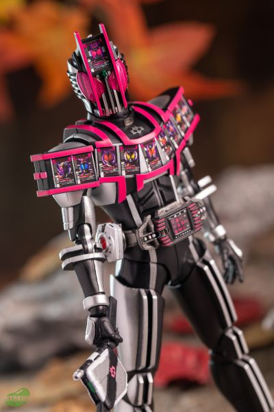 S.H.Figuarts(真骨雕制法)   假面骑士帝骑 完全形态