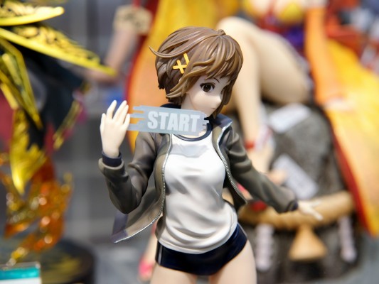 ARTFX J 十三机兵防卫团 南奈津乃 与 BJ