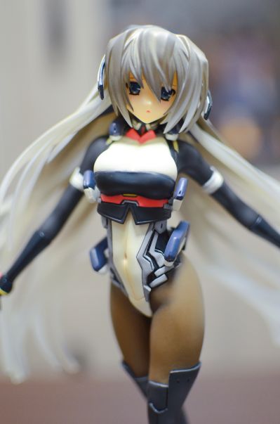 境界上的地平线 赫莱森・阿利亚达斯特/P-01s