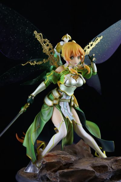 刀剑神域 爱丽丝篇  地神提拉利亚 莉法