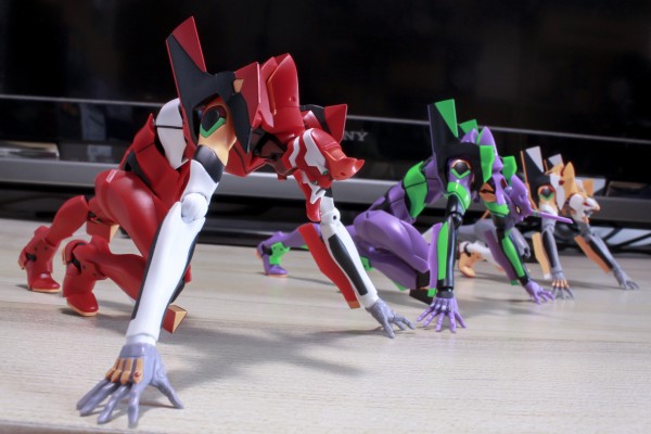 ROBOT魂 ＜SIDE EVA＞ 新世纪福音战士新剧场版 EVA2号机 + S型装备-新剧场版-