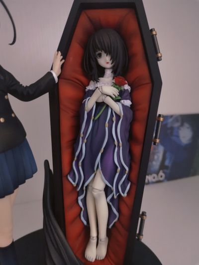 见崎鸣